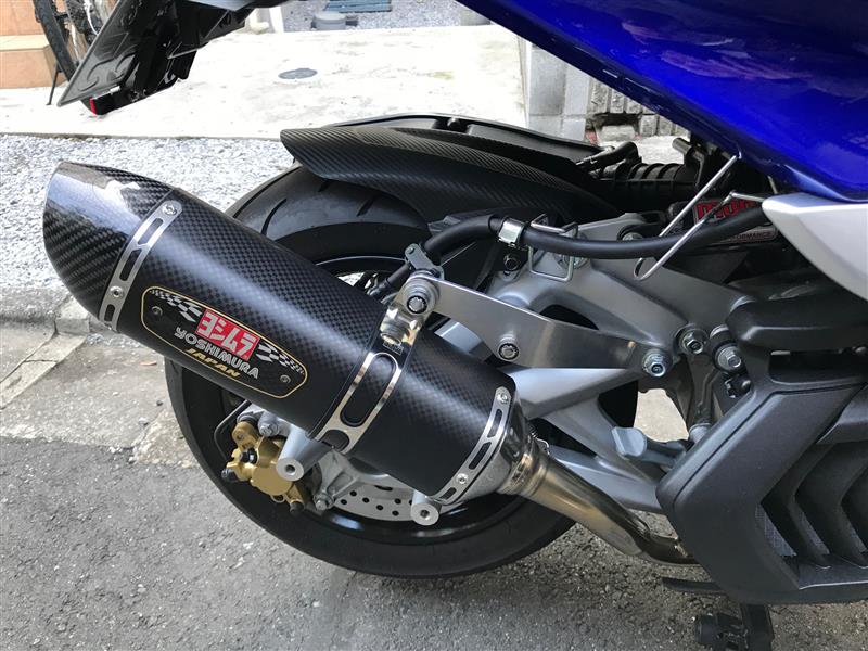 最終値下げ　アドレスv125 ヨシムラR-77Sサイクロン カーボンエンド