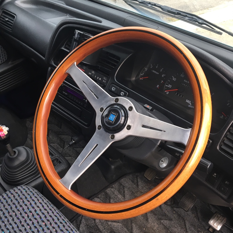 NARDI CLASSIC WOOD ウッド＆ポリッシュスポーク のパーツレビュー 