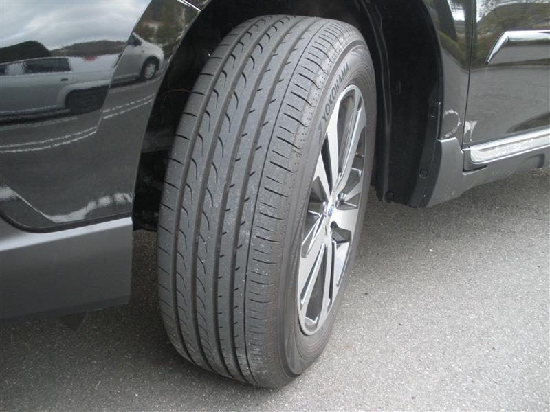 Yokohama Bluearth Rv 02 225 60r18 のパーツレビュー レガシィ アウトバック Kei04 みんカラ Yokohama Bluearth Rv 02 225 60r18 のパーツレビュー レガシィ アウトバック Kei04 みんカラ