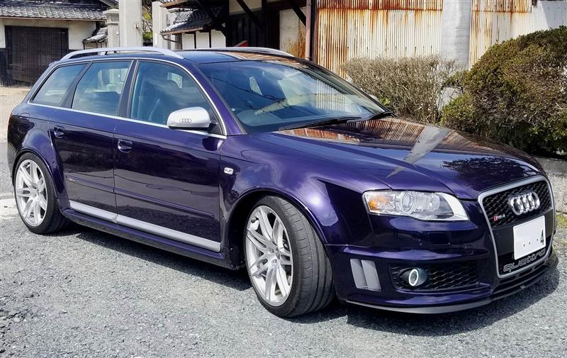 Audi A4 B7 RS4 4.2 V8 FSI 2006 misano red resin model car