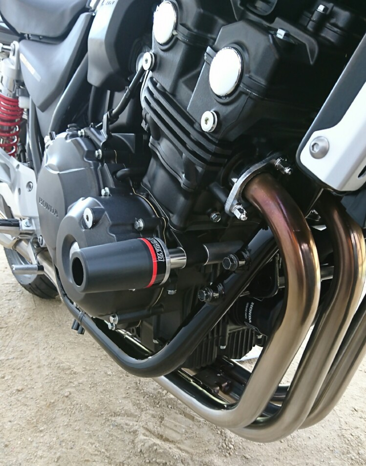 Daytona バイク エンジンプロテクター のパーツレビュー Cb400 Super Four Hyper V Tec Revo おかやす5525 みんカラ