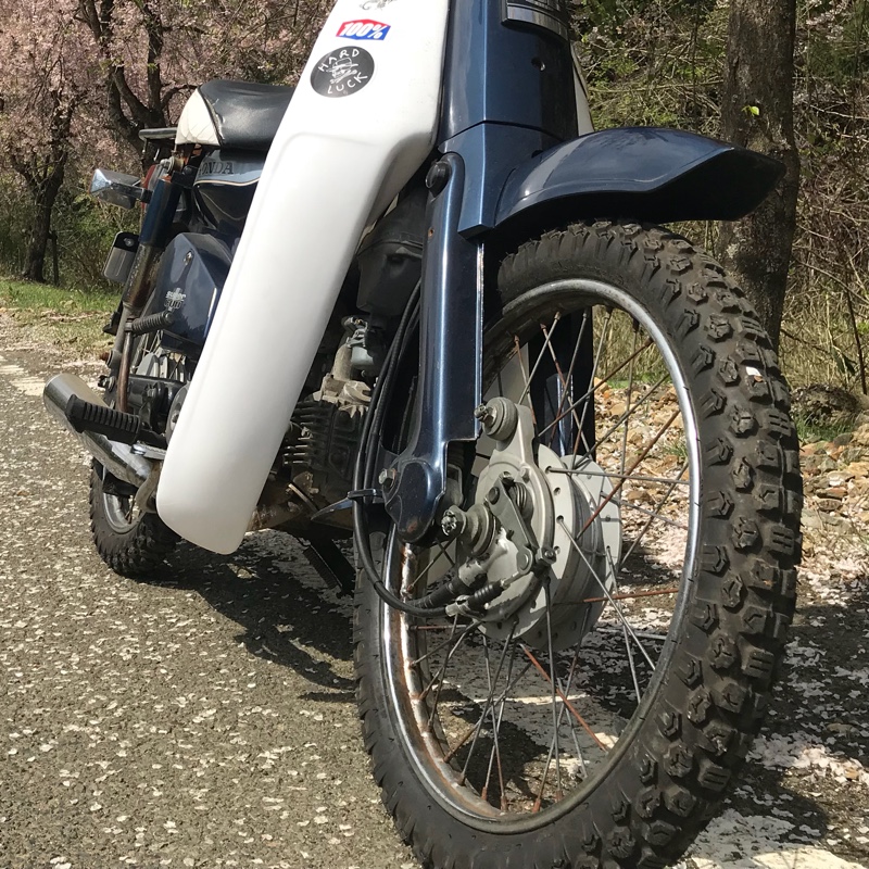 Casumina Ca137b ブロックタイヤ のパーツレビュー スーパーカブ50 カスタム 武さん みんカラ