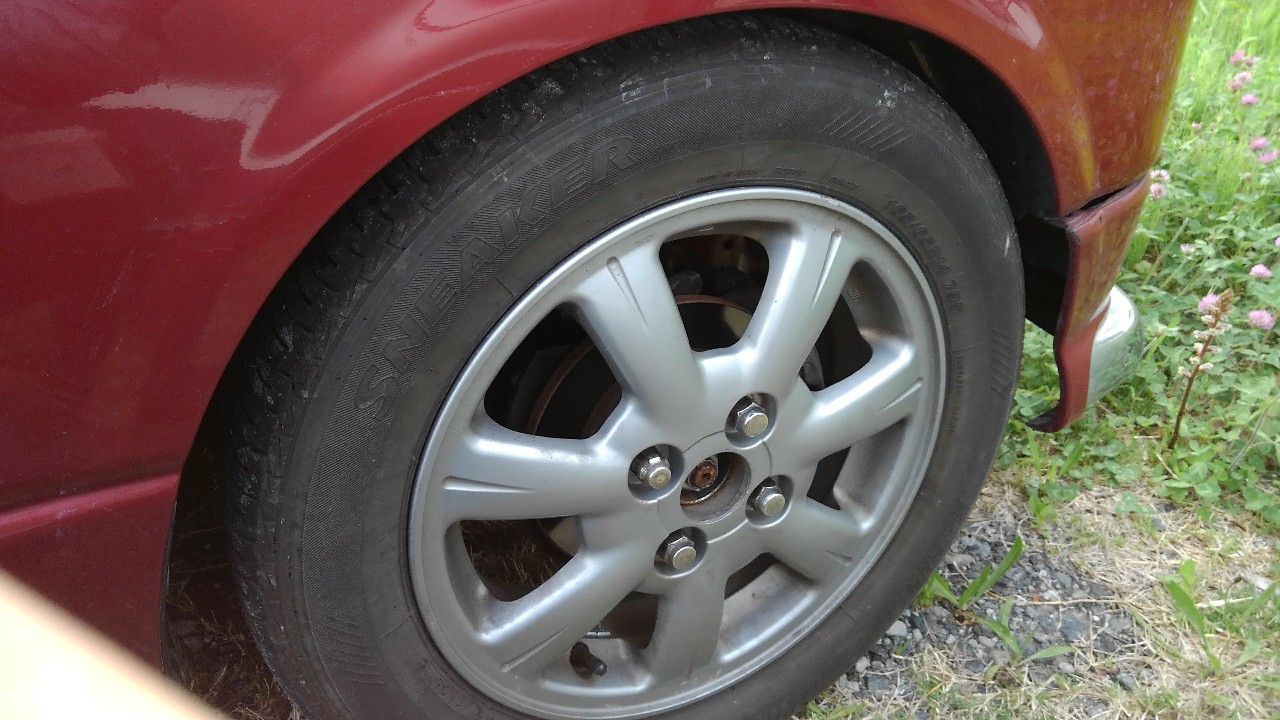 BRIDGESTONE SNEAKER SNK2 165/65R14 のパーツレビュー