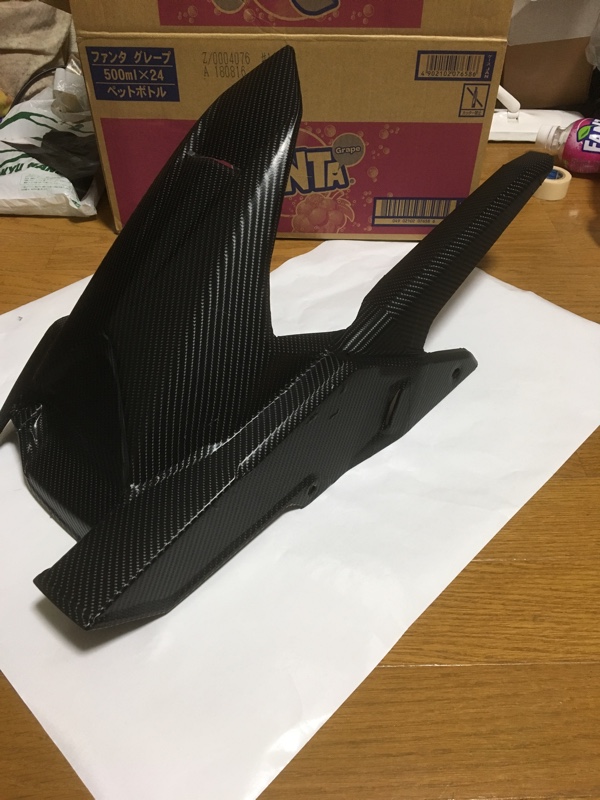 自作 リアフェンダー カーボンシート貼り付け のパーツレビュー