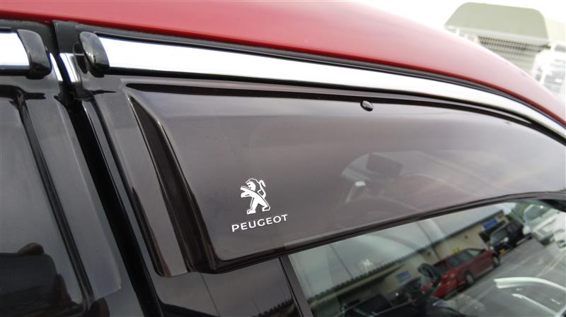 サイドウィンドウレインカバー,に適合する Peugeot 3008 2016