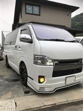 BRAINTEC 200系ハイエース Fドアガラス ピュアガラス90 のパーツ