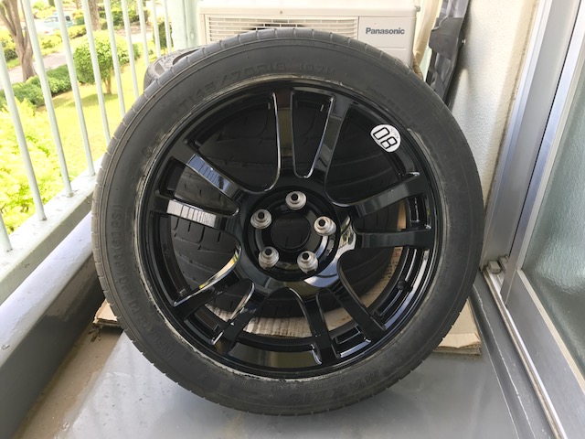 日産(純正) V36テンパータイヤ用ホイール のパーツレビュー