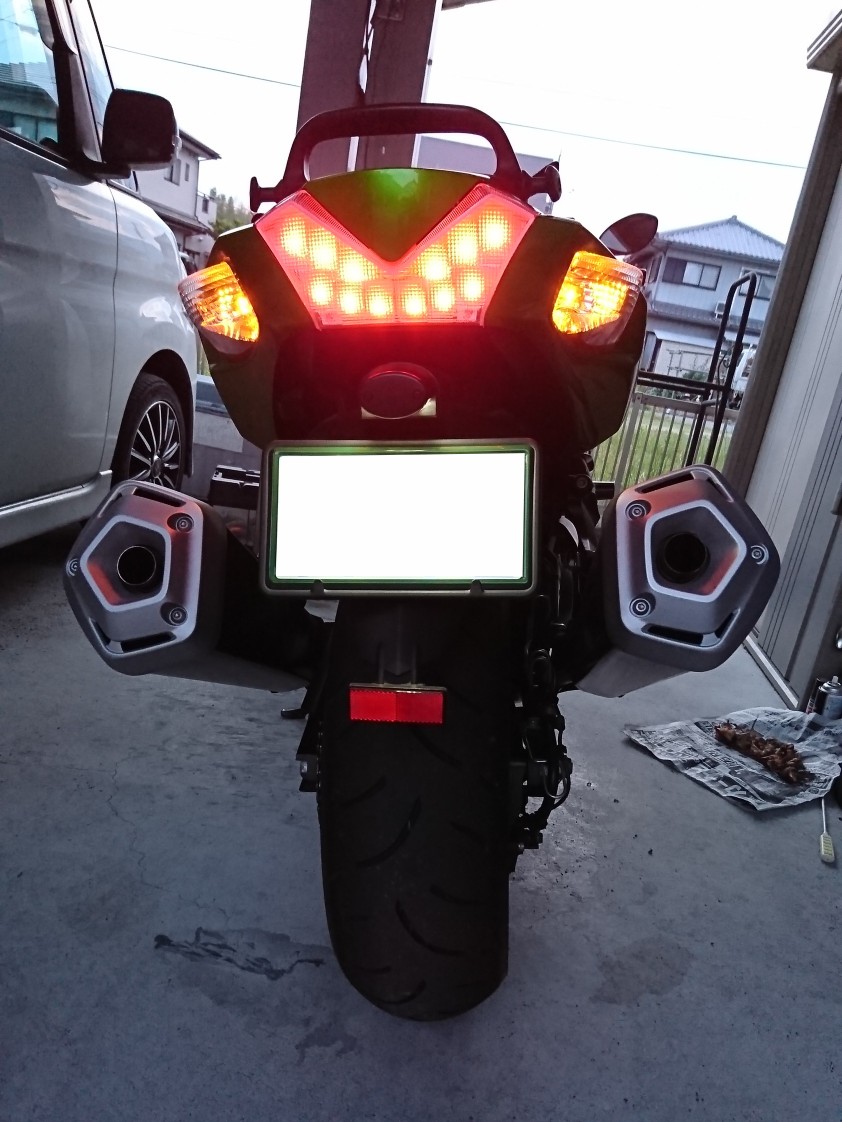 ヤフーショッピング 汎用ウインカーポジションキット のパーツ