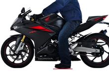Cbr250rr Mc51 カスタムまとめ おすすめのカスタムはこれだ エアロ ホイール Ledなど みんカラ