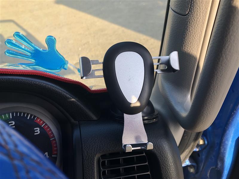 非公認 車載ホルダー カーホルダー スマホホルダー 自動ロック式 のパーツレビュー レンジャープロ Levi みんカラ