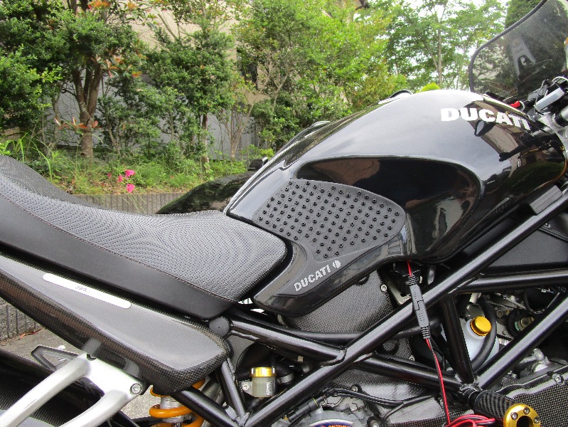 保護ステッカー バイク 小さかっ ドゥカティモンスター 821 2015