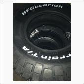 Mud-Terrain T/A KM2 BFGoodrich(ビーエフ・グッドリッチ)のタイヤの ...
