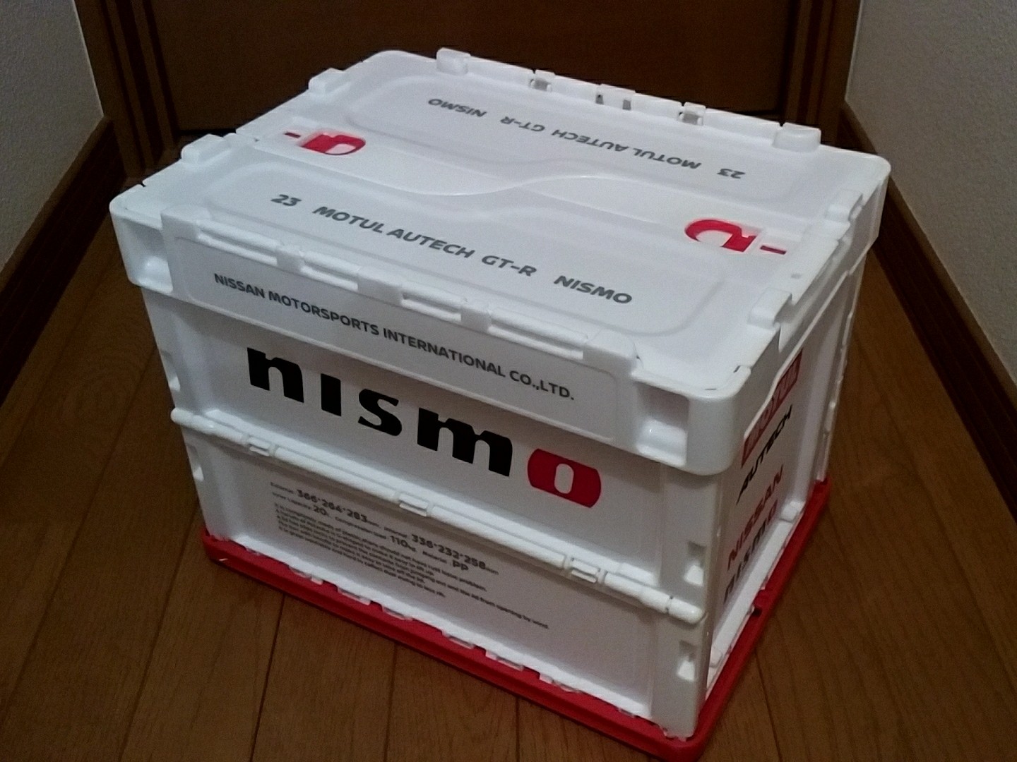 日産純正 nismo 折り畳みコンテナBOX (ホワイト) 限定生産品