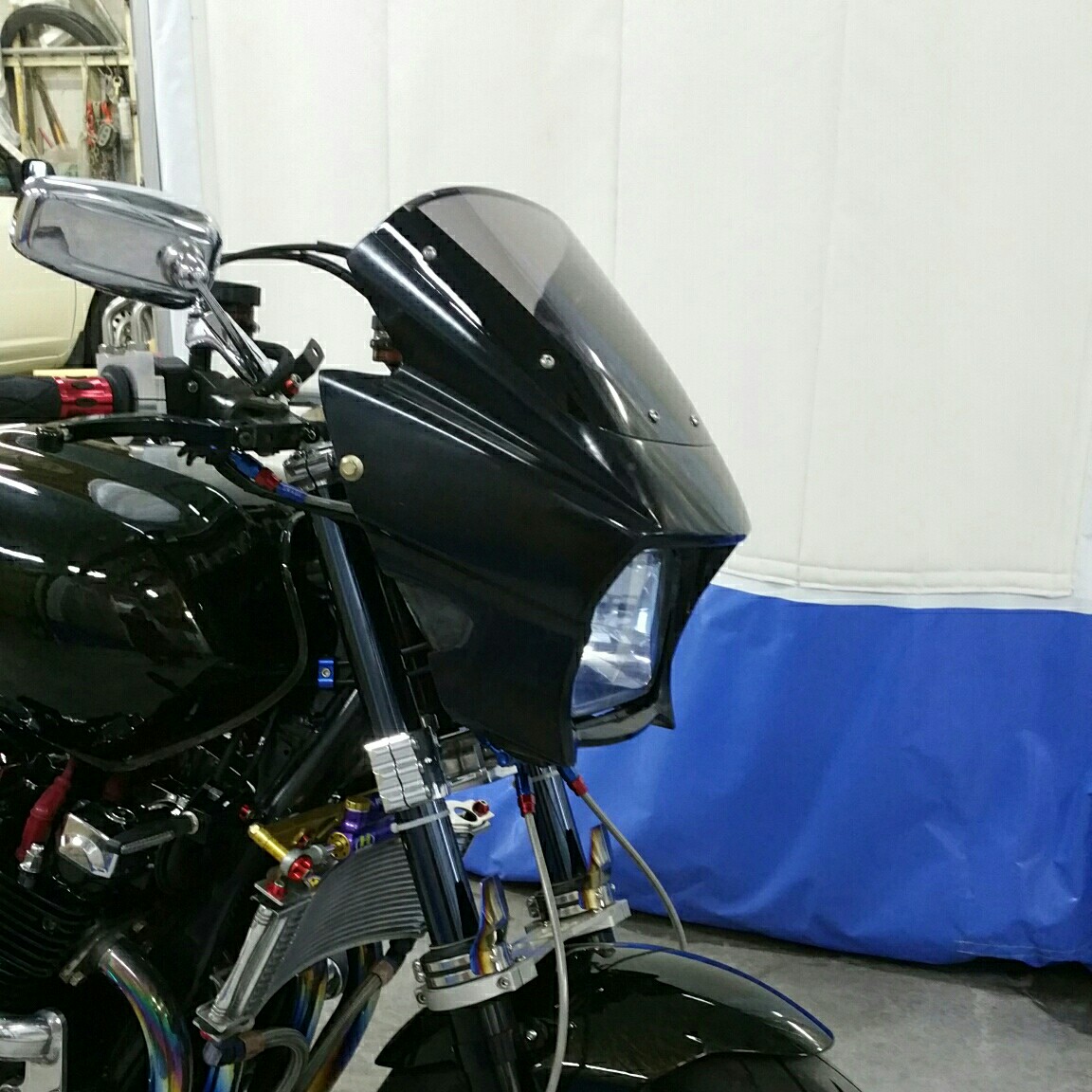 ZRX1200ダエグ ビキニカウル ガンM/黒 55028-0230 カワサキ 純正  バイク 部品 ZR1200D ZRT20D アッパーカウル ライトカウル 修復素材やペイント素材に 車検 Genuine:22319683