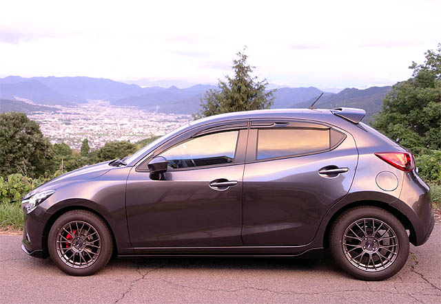 MAZDASPEED サイドアンダースカート のパーツレビュー | デミオ