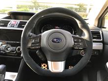 STI ステアリングホイール(ウルトラスエード) のパーツレビュー