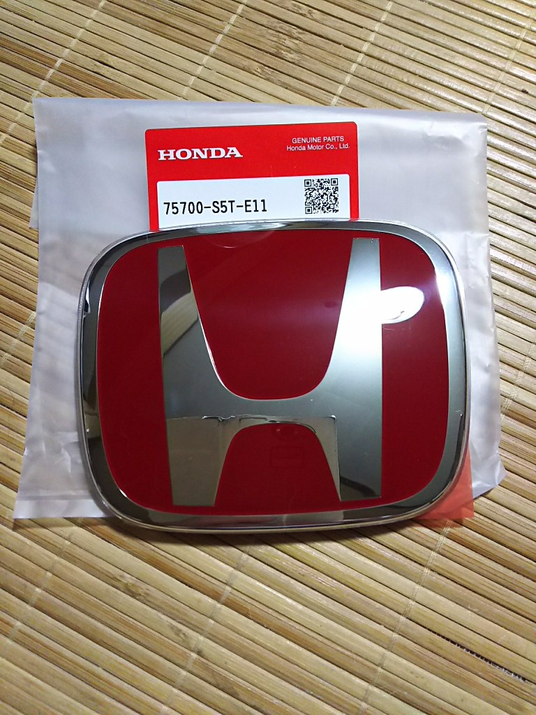 ホンダ 純正 Type Rエンブレム Type R用赤エンブレム のパーツレビュー Nボックスカスタム ミウ チャタロウ みんカラ