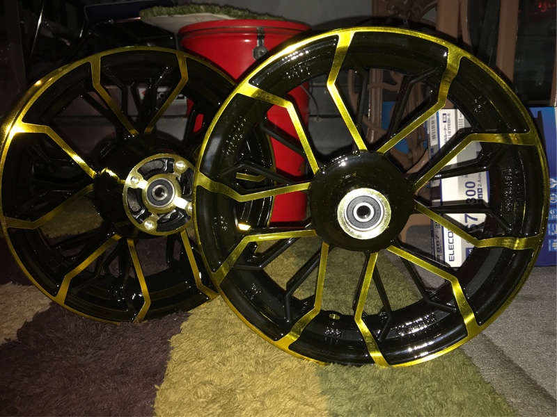 X-SPEED アルミホイール ゴールド のパーツレビュー | グロム125 X-SPEED アルミホイール ゴールド のパーツレビュー | グロム125