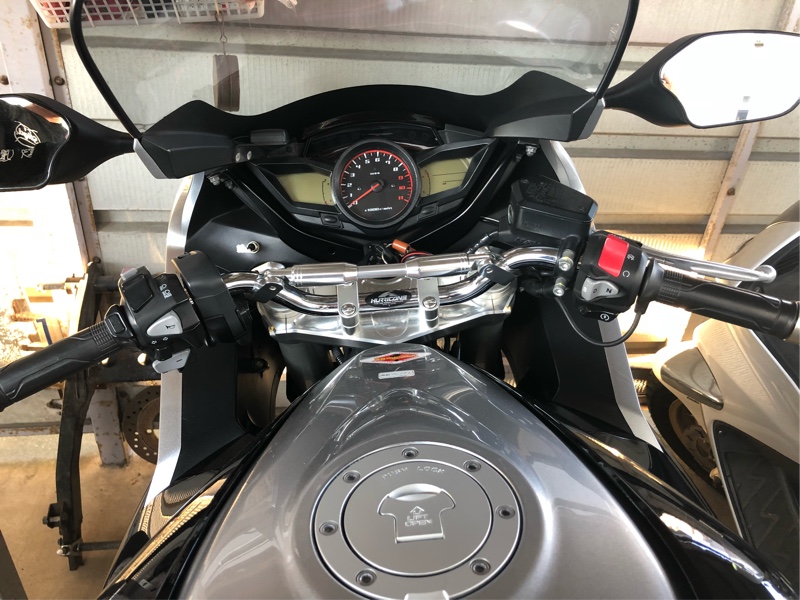 Hurricane バイク アップハンドル のパーツレビュー Vfr10f Dct きいスポおやじ みんカラ