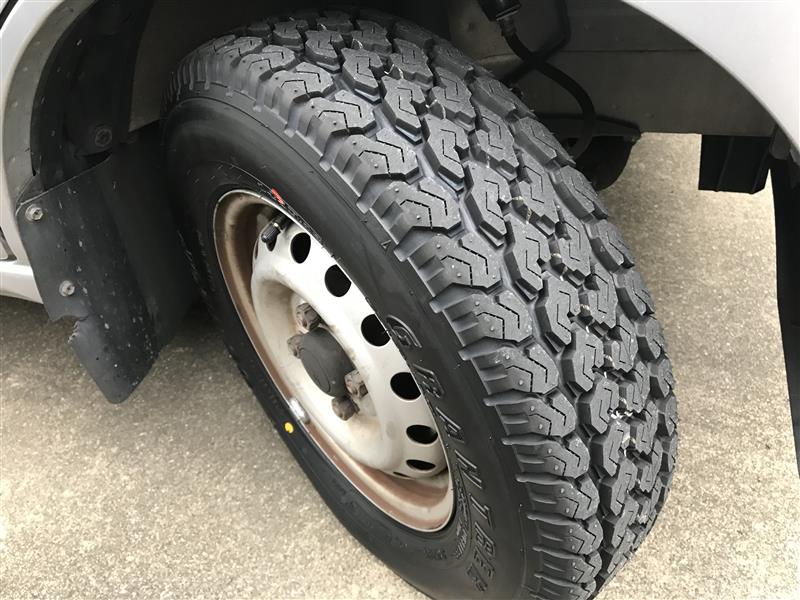 驚きの値段】 ダンロップ グラントレック TG4 145R13 6PR DUNLOP GRANDTREK tg4 4×4 バン 小型トラック用サマー タイヤ