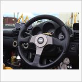 Champion Steering Wheel momo(モモ)のステアリングの口コミ