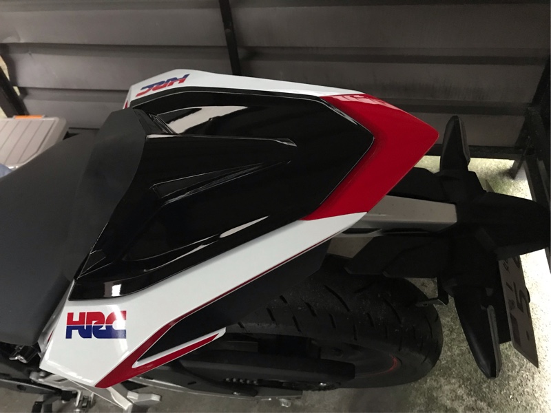 Honda テールカウル のパーツレビュー Cbr250rr Mc51 Mr たかちゃん みんカラ