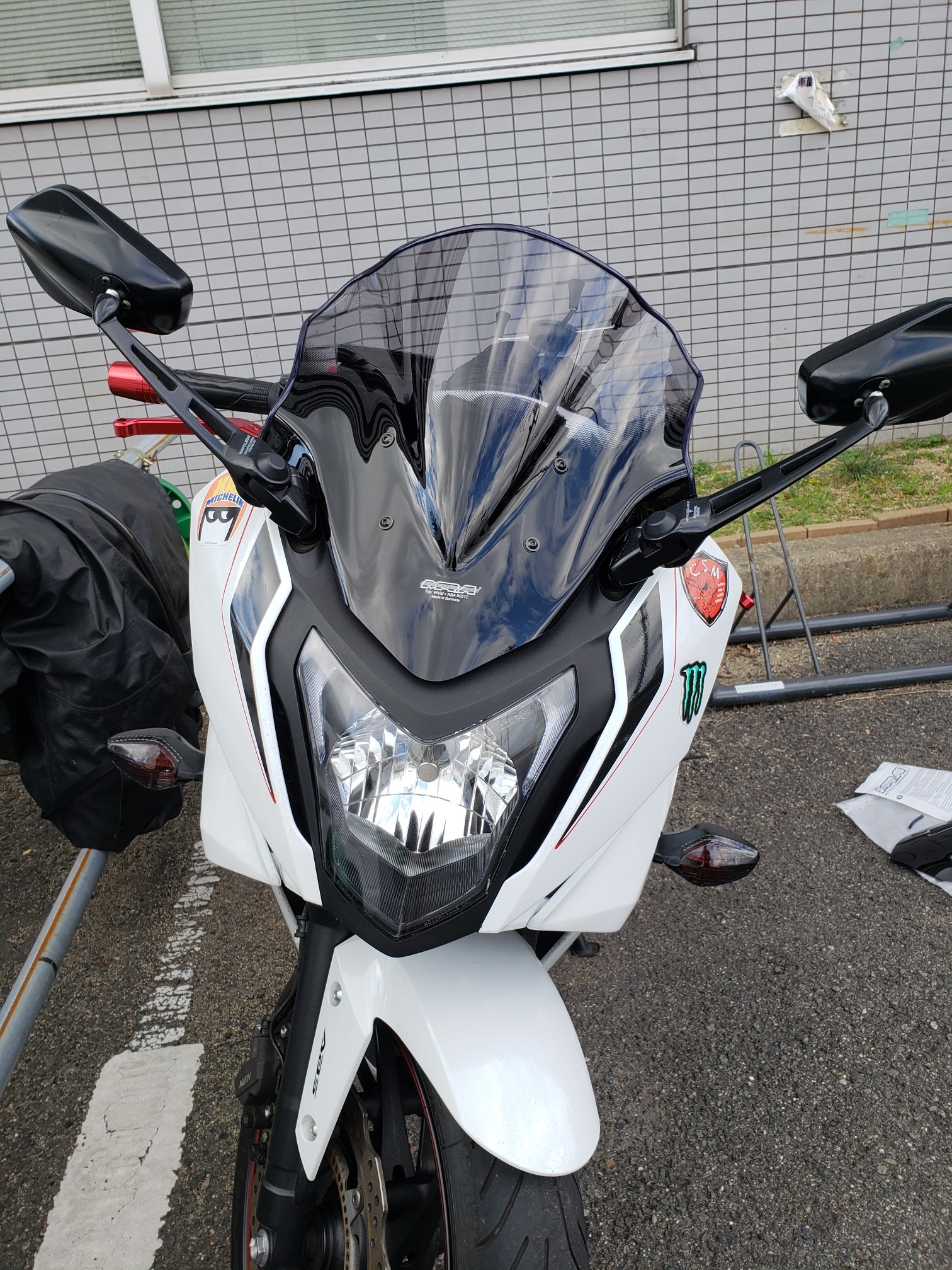 Mra スクリーン レーシング スモーク のパーツレビュー Cbr650f にしだい みんカラ