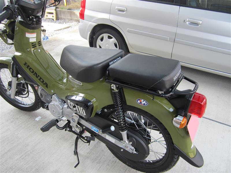 ホンダ 純正 ピリオンシート のパーツレビュー クロスカブ Cc110 とある料理長 みんカラ