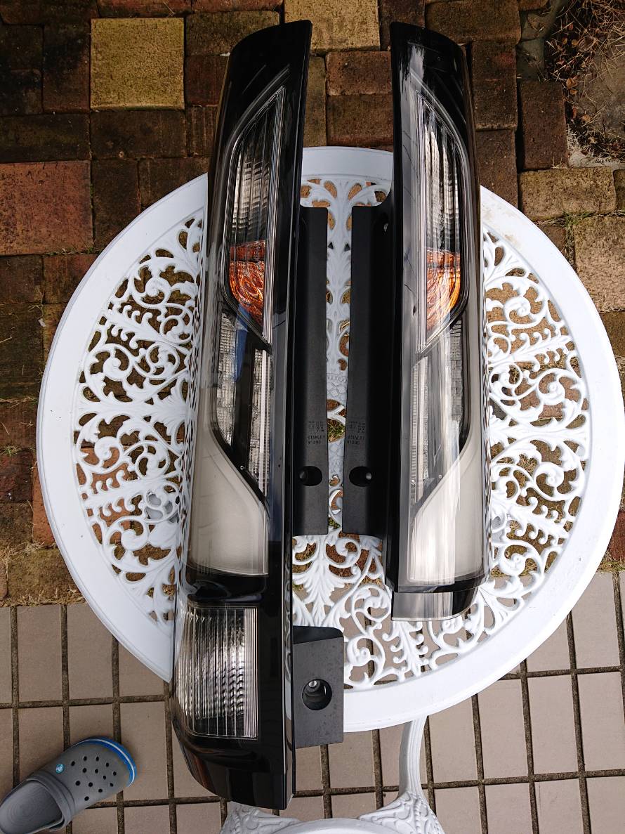 ホンダ 純正 ステップワゴンスパーダrp5テールランプ のパーツレビュー ステップワゴンスパーダ すいむ みんカラ