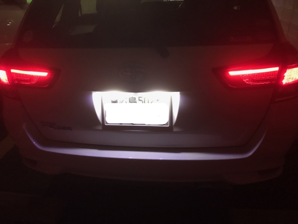 トヨタ(純正) LEDテールランプ (再レビュー)のパーツレビュー