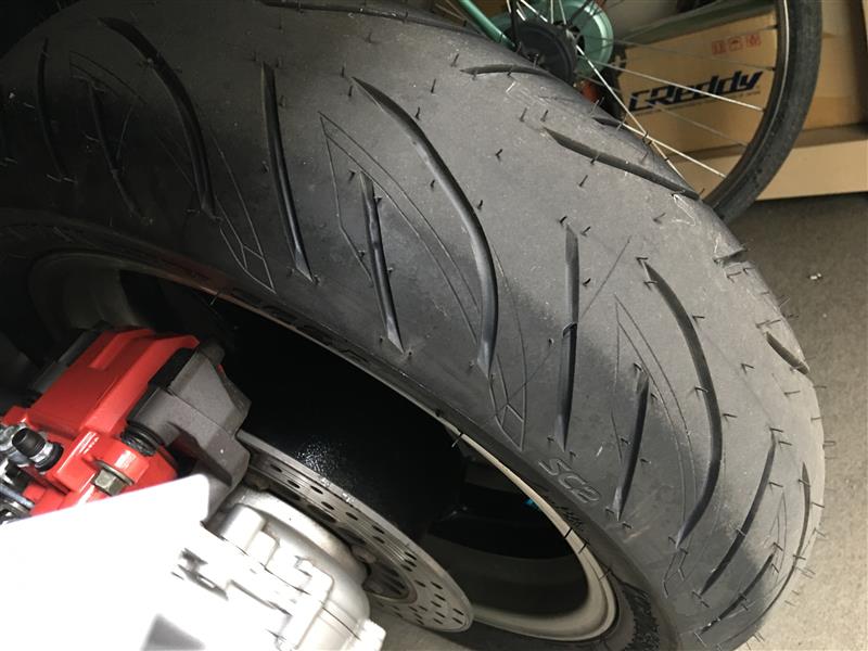 BRIDGESTONE BATTLAX SCOOTER SC2 のパーツレビュー | TMAX(fujisuke) | みんカラ BRIDGESTONE BATTLAX SCOOTER SC2 のパーツレビュー | TMAX(fujisuke) | みんカラ