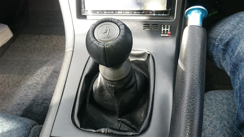 日産(純正) S15 スペックR 純正シフトノブ のパーツレビュー