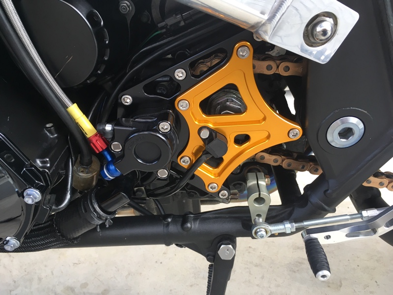 K-FACTORY ONLINE SHOP / フロントスプロケットカバー (ZRX1200DAEG)
