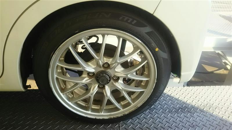 Amazon | モモ(MOMO) OUTRUN M-1 175/55R15 77H | カータイヤ