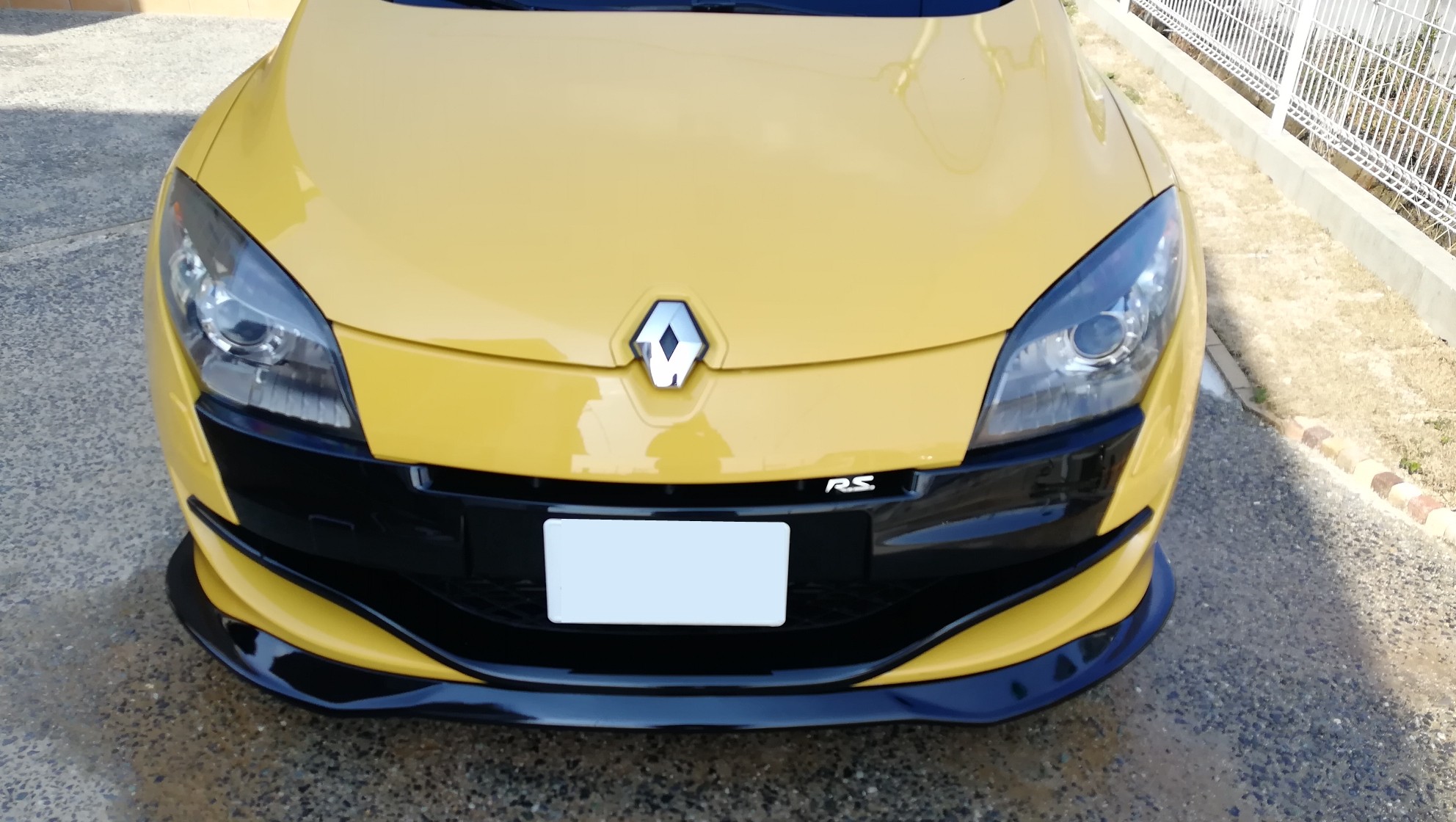 COBALT フロントFRPリップスポイラー のパーツレビュー | メガーヌ ルノー・スポール(ゆ~156) | みんカラ COBALT フロントFRPリップスポイラー のパーツレビュー | メガーヌ ルノー・スポール(ゆ~156) | みんカラ