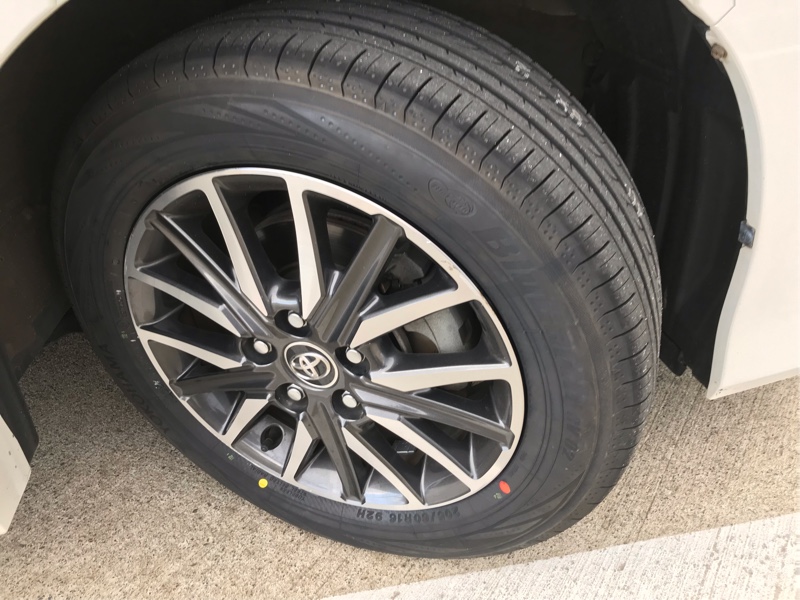 M79 ヨコハマブルーアースRV02 205/60R16 2本 ノア・ヴォクシー