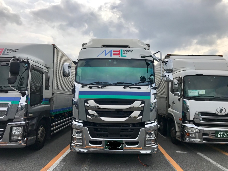 フロントスクリーン 大型トラック ファイブスター用