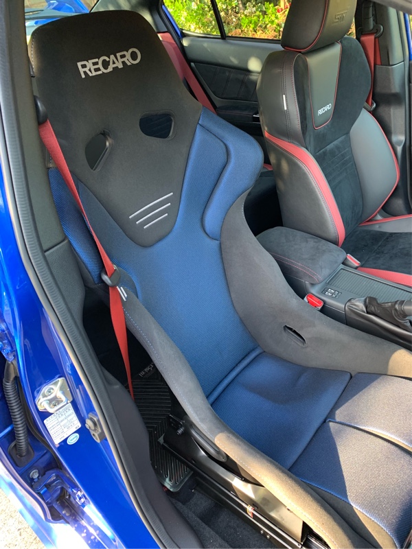RECARO レカロ正規品 RS-G GK ステッチ ブラック×レッド RECARO レカロ正規品 RS-G GK ステッチ ブラック×レッド