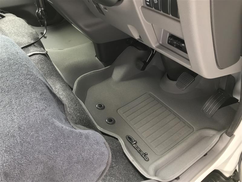 Clazzio Eleven International 車種別専用立体マット ラバータイプ のパーツレビュー Nv350キャラバン Noxx19 みんカラ