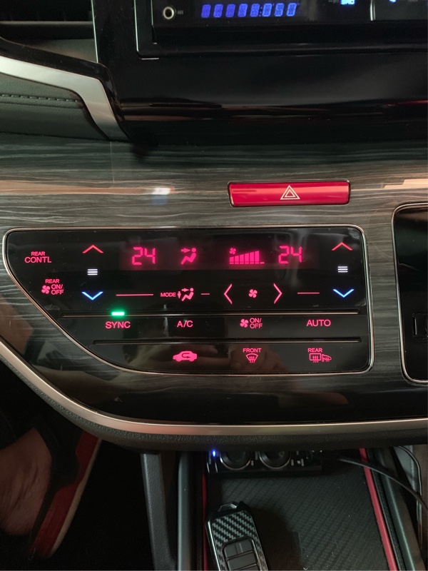 ホンダ純正 フロント エアコン コントロールユニット のパーツ