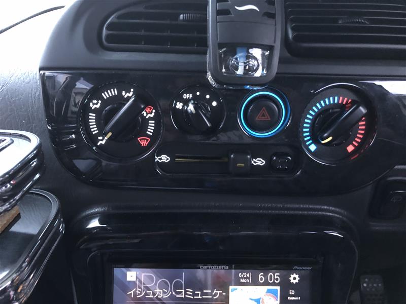 ダイハツミラジーノ（UA−L700S）オーディオパネル （ダイハツ