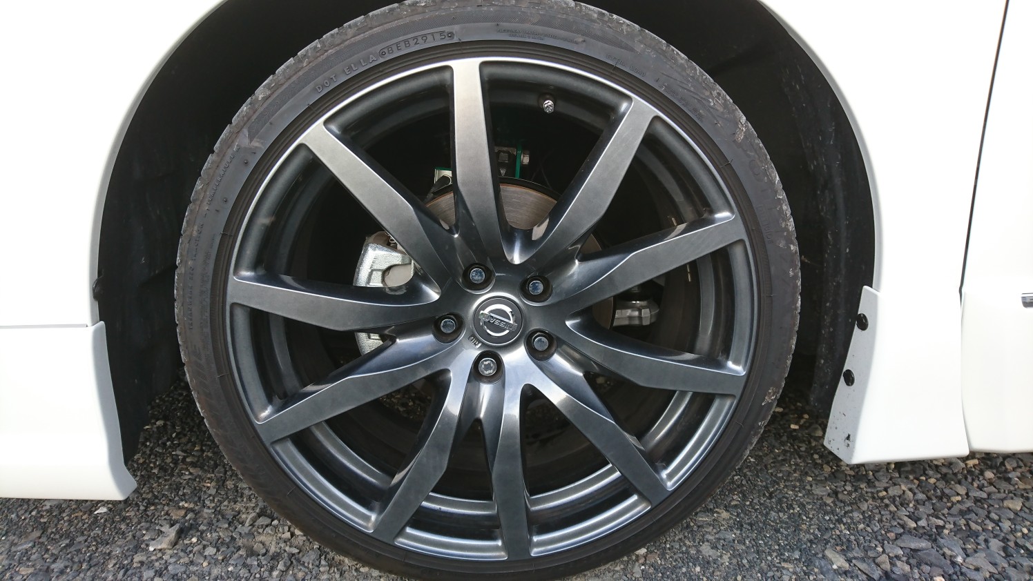 日産(純正) R35純正ホイール のパーツレビュー | エルグランド