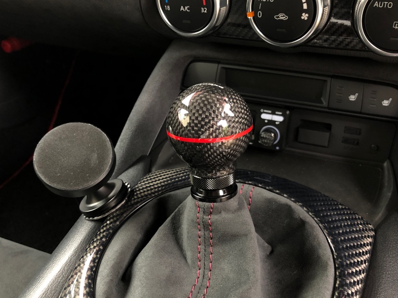Carbon Paddle Shift Lever | AutoExe マツダ車チューニング