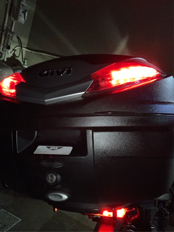 Amazon.com: Givi – E135 – V47 Brake Light : Automotive