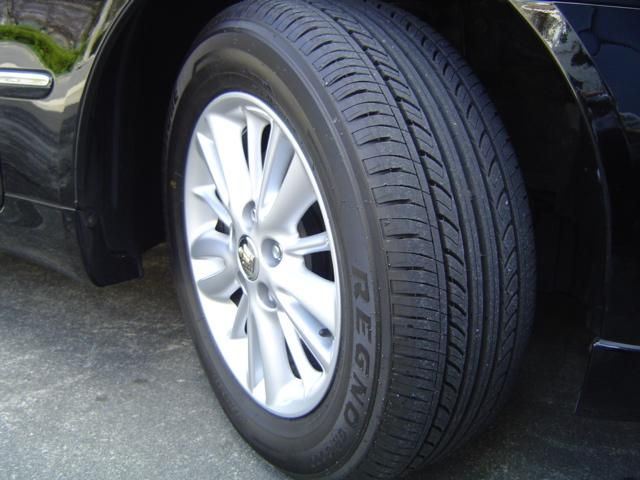 Bridgestone Weatherpeak 225/65R17 102H All-Weather Passenger