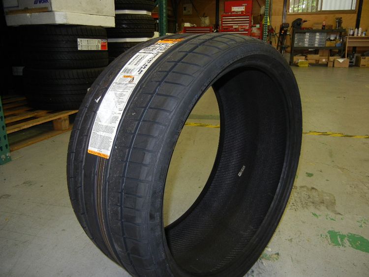 ExtremeContact DW Continental(コンチネンタル)のタイヤの口コミ ...