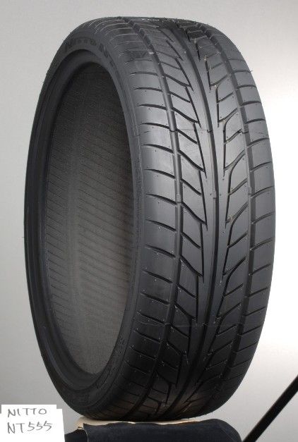 NITTO NT555 225/45ZR18