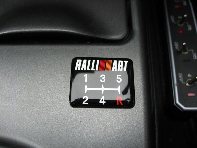 シフトパターンプレート RALLIART(ラリーアート)のシフト