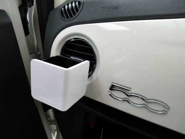 ドリンクホルダー Free ペア ホワイト Nz242 Car Mate カーメイト の評価 評判 口コミ パーツレビューならみんカラ ドリンクホルダー Free ペア ホワイト Nz242 Car Mate カーメイト の評価 評判 口コミ パーツレビューならみんカラ