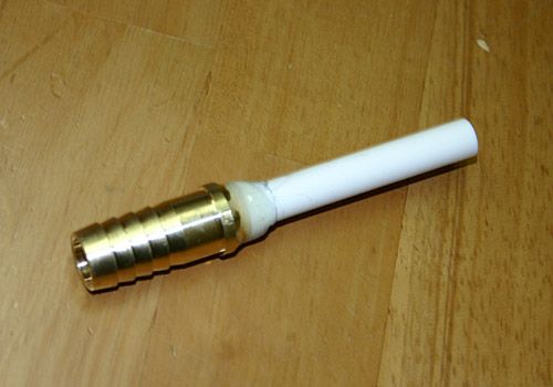 ニップルにパイプ取り付け